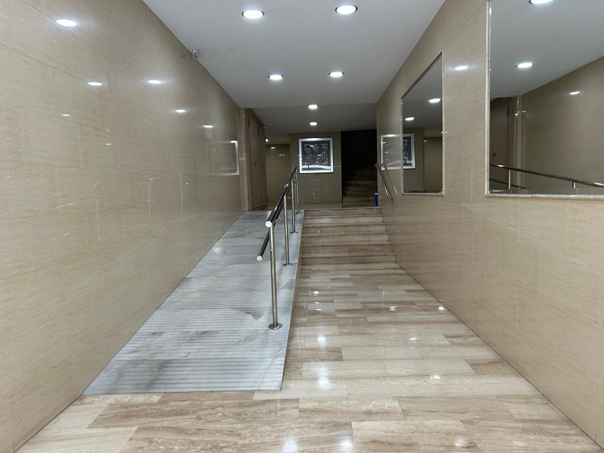 Apartamento Ganivet En El Centro De *